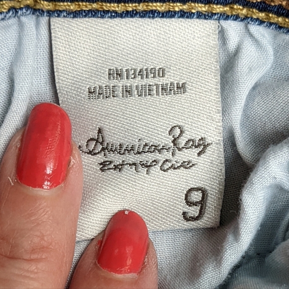 American Rag Jeans Size 9 - Picture 5 of 6